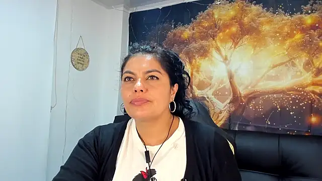 Snapshot of Lust_Mom41 chatting on 12-02-24, 04:09 Lust Mom41 online show from 12-02-24, 04:09