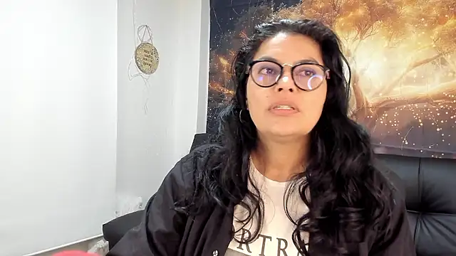 Snapshot of Lust_Mom41 chatting on 12-03-24, 04:06 Lust Mom41 online show from 12-03-24, 04:06