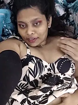 Snapshot of Sexy_DarloSiya chatting on 03-22-26, 12:30 Sexy DarloSiya online show from 03-22-26, 12:30