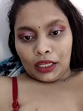 Snapshot of Sexy_DarloSiya chatting on 03-31-26, 06:19 Sexy DarloSiya online show from 03-31-26, 06:19