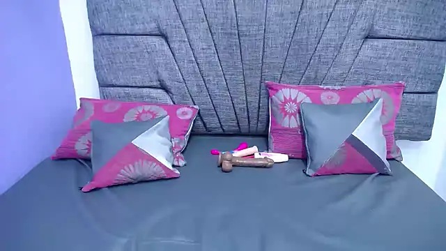 Briannacastello online show from 12-21-24, 10:17