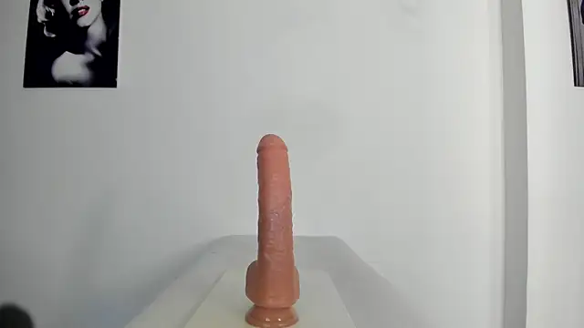 Andrea Williams  online show from 11-08-25, 11:43