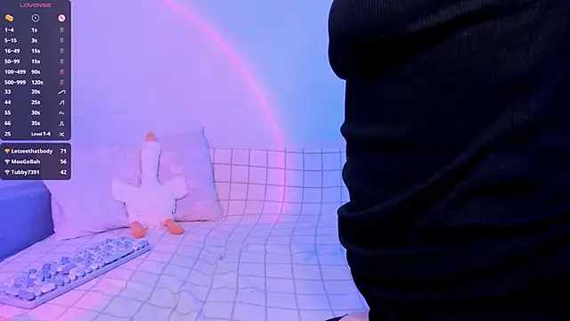 Snapshot of crystal_lilith chatting on 12-22-24, 10:04 crystal lilith online show from 12-22-24, 10:04