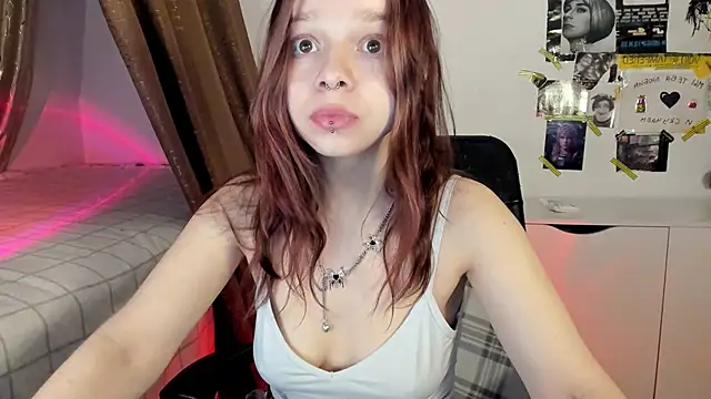 Snapshot of crystal_lilith chatting on 02-03-25, 05:46 crystal lilith online show from 02-03-25, 05:46