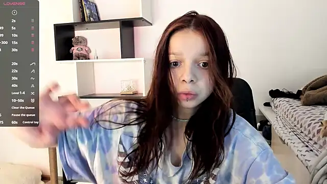 Snapshot of crystal_lilith chatting on 03-03-25, 08:21 crystal lilith online show from 03-03-25, 08:21