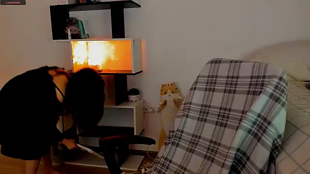 Snapshot of crystal_lilith chatting on 03-16-25, 12:34 crystal lilith online show from 03-16-25, 12:34