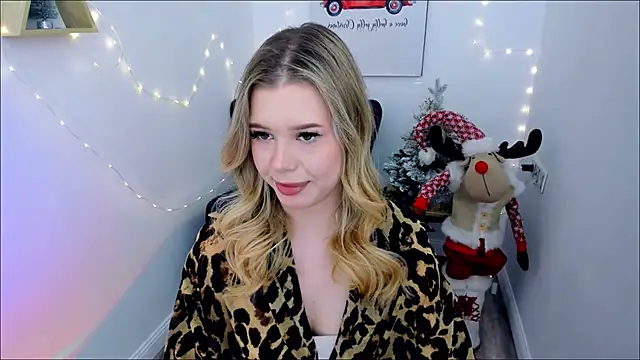 FollowLovee online show from 12-13-25, 07:53