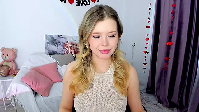 FollowLovee online show from 03-08-26, 03:43