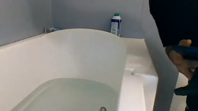 Snapshot of Houstonslong1 chatting on 02-18-25, 11:00 Houstonslong1 online show from 02-18-25, 11:00