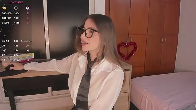 LynnSam  online show from 02-13-26, 01:12