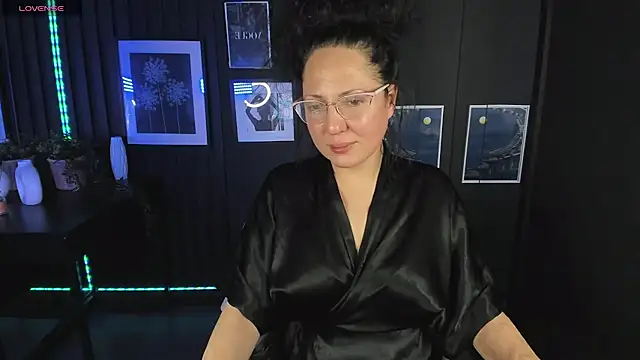 Anita Muse online show from 01-04-25, 10:55