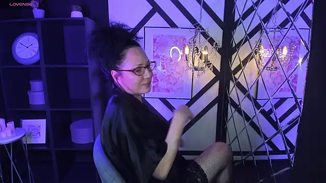 Anita Muse online show from 01-11-25, 03:02