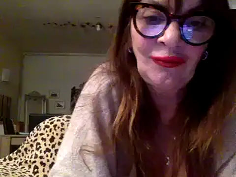 gildamilf online show from 01-11-25, 07:38