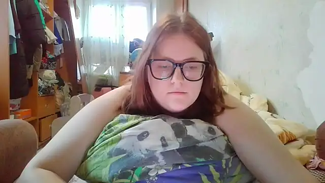 DesireMelissa online show from 12-17-25, 09:04