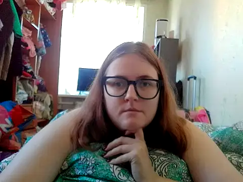 Snapshot of DesireMelissa chatting on 06-30-26, 05:52 DesireMelissa online show from 06-30-26, 05:52