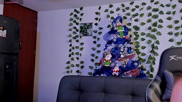 Amypond   online show from 12-27-24, 04:43