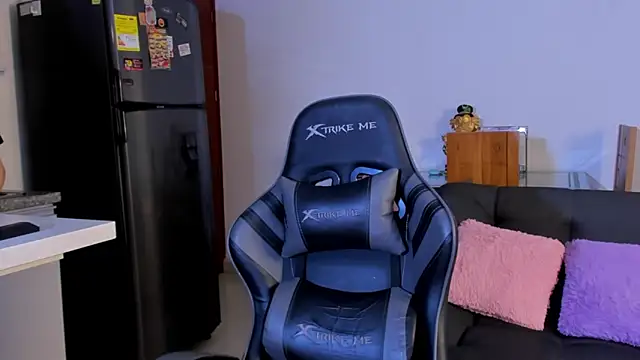 Amypond   online show from 04-11-26, 07:29