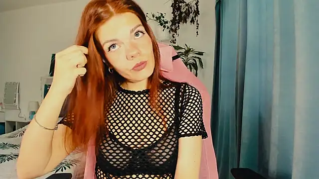 AlysaNightmoon online show from 11-03-25, 04:14