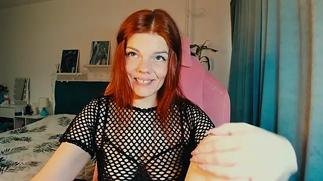 AlysaNightmoon online show from 04-13-26, 06:52