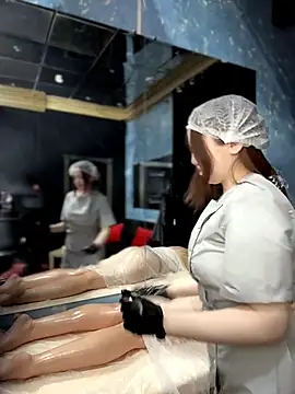 Asianpie  online show from 03-19-26, 12:25