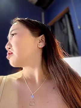 Asianpie  online show from 04-23-26, 12:56