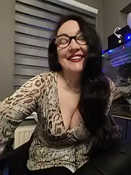 Snapshot of CamilleDesire chatting on 10-24-25, 04:58 CamilleDesire online show from 10-24-25, 04:58