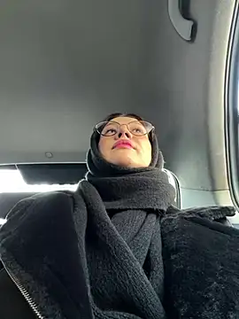 RinaCat online show from 12-23-24, 05:17