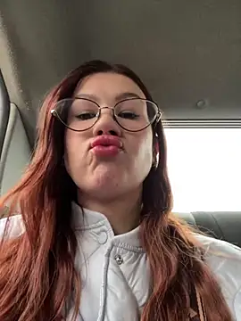 RinaCat online show from 01-04-25, 05:16