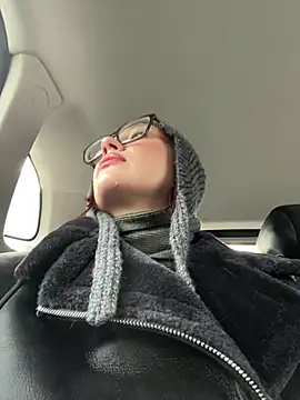 RinaCat online show from 01-26-25, 05:34