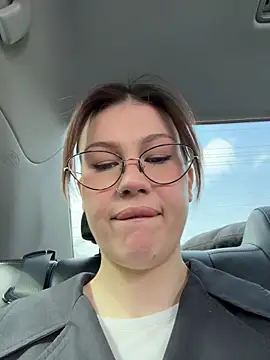 RinaCat online show from 04-14-26, 05:57