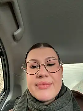 RinaCat online show from 04-17-26, 05:21