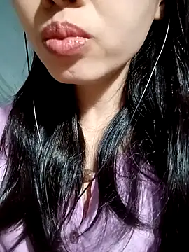 Hana love20 online show from 10-22-25, 05:08