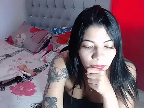 Snapshot of Georgina_Copper chatting on 01-07-25, 09:03 Georgina Copper online show from 01-07-25, 09:03