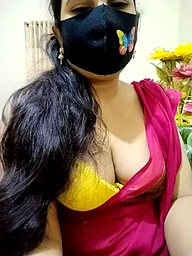 Snapshot of Ameera19 chatting on 02-11-26, 07:30 Ameera19 online show from 02-11-26, 07:30