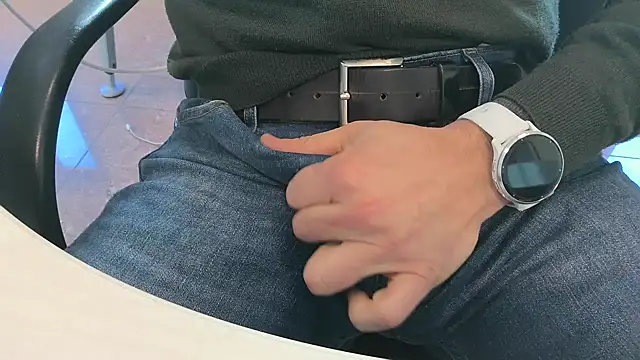 alessandroman2114 online show from 02-18-26, 11:28