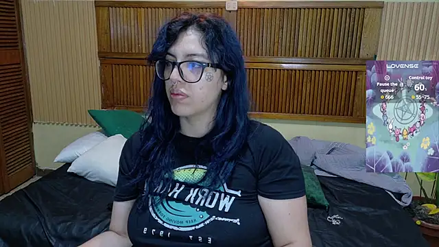 Eli666uwu online show from 04-24-26, 10:18