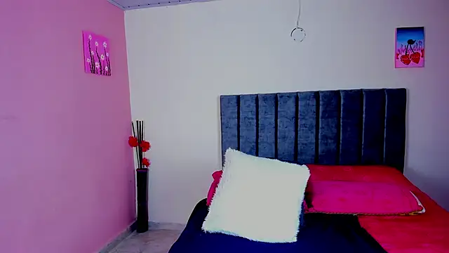 KayllaEvanss  online show from 12-03-24, 08:17