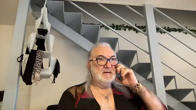 Snapshot of EroticVenetian chatting on 03-08-25, 07:05 EroticVenetian online show from 03-08-25, 07:05