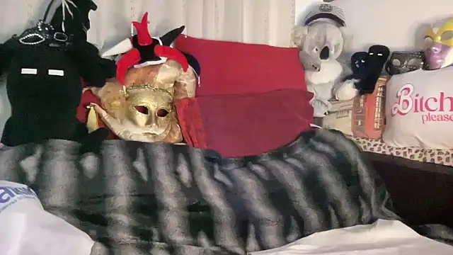 EroticVenetian online show from 11-03-25, 06:47