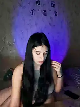 Snapshot of Fregida chatting on 02-09-25, 06:47 Fregida online show from 02-09-25, 06:47