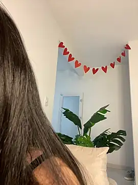 montmariana online show from 02-18-25, 05:53