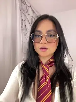 montmariana online show from 10-15-25, 12:44