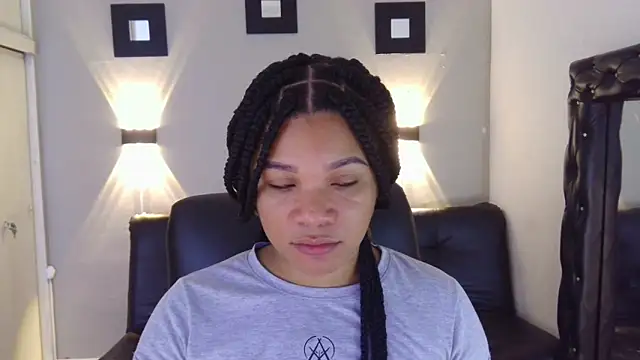 Snapshot of ashley_Tompson1 chatting on 12-18-24, 12:40 ashley Tompson1 online show from 12-18-24, 12:40