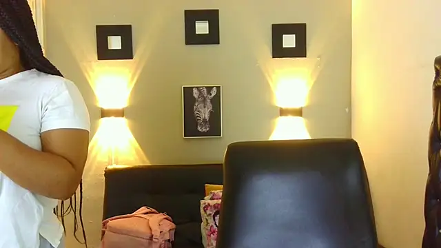 Snapshot of ashley_Tompson1 chatting on 12-19-24, 12:12 ashley Tompson1 online show from 12-19-24, 12:12