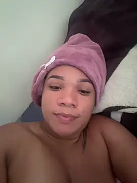 Snapshot of ashley_Tompson1 chatting on 03-15-25, 06:43 ashley Tompson1 online show from 03-15-25, 06:43