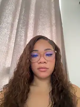 Snapshot of ashley_Tompson1 chatting on 10-17-25, 12:41 ashley Tompson1 online show from 10-17-25, 12:41