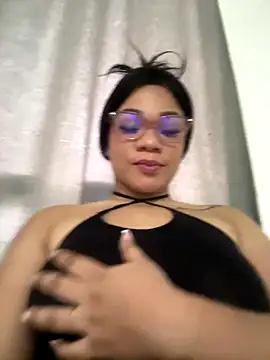 ashley Tompson1 online show from 11-14-25, 12:26