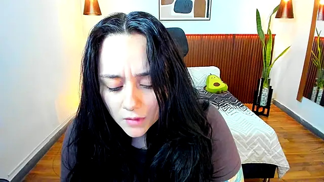 KatherineBond online show from 11-26-25, 06:31