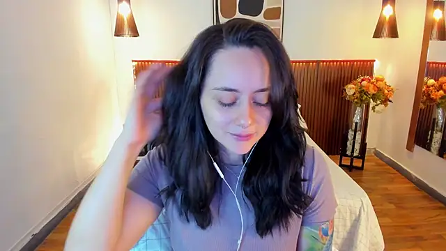 Snapshot of KatherineBond chatting on 07-07-26, 03:49 KatherineBond online show from 07-07-26, 03:49