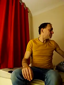 Snapshot of meateater1 chatting on 02-14-25, 07:54 meateater1 online show from 02-14-25, 07:54